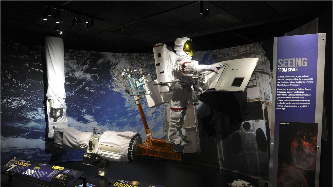 H έκθεση «Η κατάκτηση του διαστήματος» από το Αμερικανικό Μουσείο Φυσικής Ιστορίας της Νέας Υόρκης  στον «Ελληνικό Κόσμο»